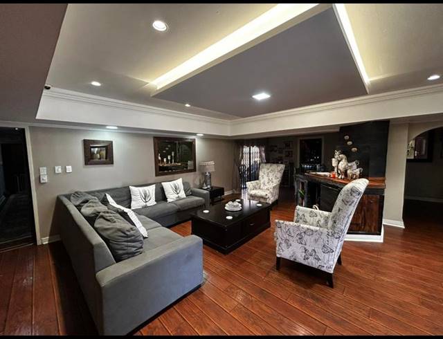 4 BEDROOM HOUSE FOR SALE IN BRENTHURST